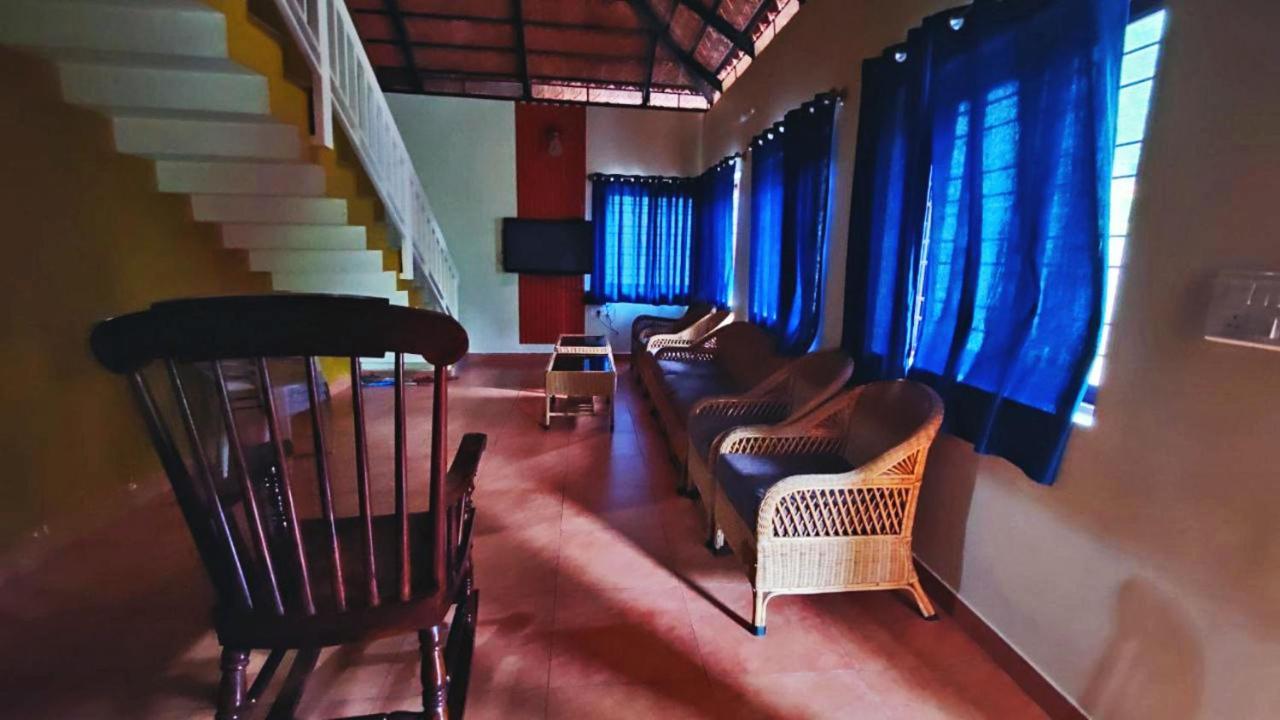 Staymaker Kasargali Homestay Sakleshpur Buitenkant foto